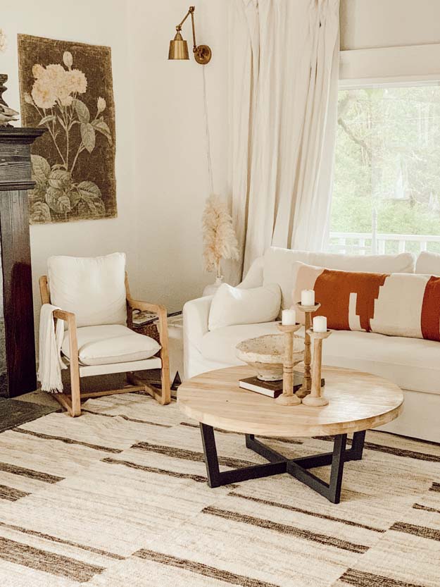 37 Farmhouse Rug Ideas for Living Room You Can't Live Without