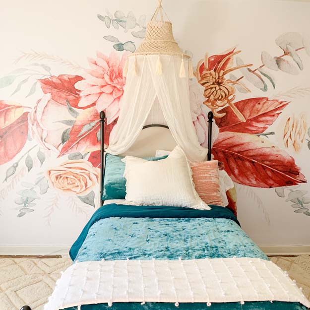 Boho Teen Girl Bedroom Design |teen girl|girls bedroom|floral wallpaper| boho bedroom ideas|boho style|wall mural|floral wall mural|shabby chic|farmhouse bedroom|teen girls style|girls boho bedroom|linen bedding|velvet bedding|teen girl bedroom decor|bedroom ideas|HallstromHome