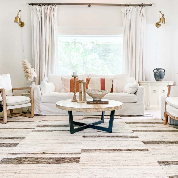 Picking a Farmhouse Rug |farmhouse style|farmhouse rug|farmhouse living|antique farmhouse rug|best rugs|trending rugs|oriental rug|farmhouse oriental rugs|farmhouse living room|living room rug|wool rug|how to style rug|style wool rug|HallstromHome