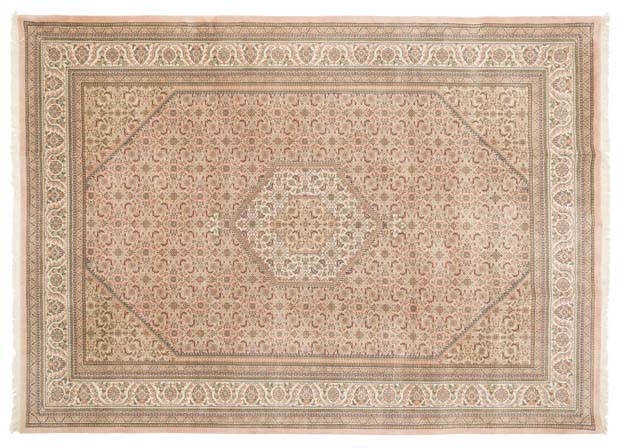 Picking a Farmhouse Outdoor Rug – Hallstrom Home