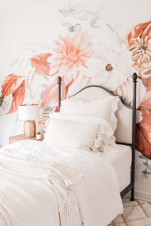 Boho Teen Girl Bedroom Design |teen girl|girls bedroom|floral wallpaper| boho bedroom ideas|boho style|wall mural|floral wall mural|shabby chic|farmhouse bedroom|teen girls style|girls boho bedroom|linen bedding|velvet bedding|teen girl bedroom decor|bedroom ideas|HallstromHome