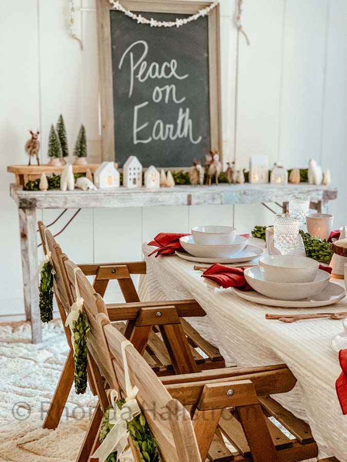 Elegant Holiday Tablescape |holiday table|christmas table|christmas decor|farmhouse christmas|easy tablescape|stoneware dishes|red christmas|holiday decor|party planning|christmas party|covid christmas|elegant dining|dining room decor|Hallstrom Home