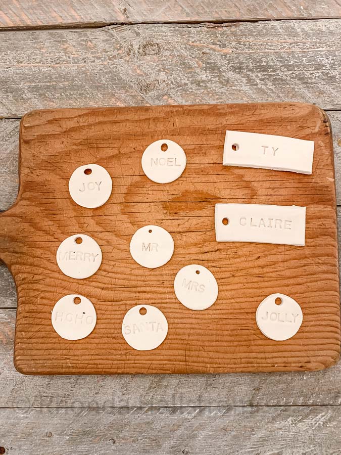 Tags Using Air Dry Clay |Clay Tags|clay tags diy|rustic clay tags|air dry clay ideas|clay gift tags|air dry clay gift tags|place setting tags|clay name tags|ceramic gift tags|HallstromHome