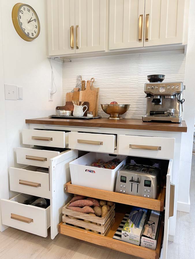 How to Organize Kitchen Cabinets