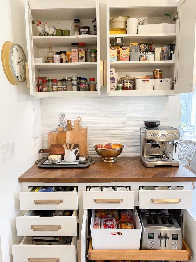 How to Organize Kitchen Cabinets