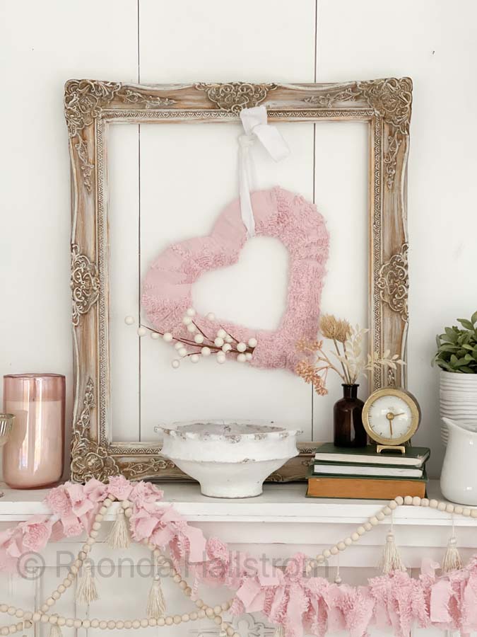 Easy DIY Fabric Wreath