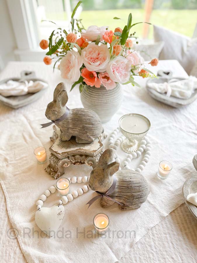 A Quick and Easy Way to Decorate a Table for Valentine's Day - An