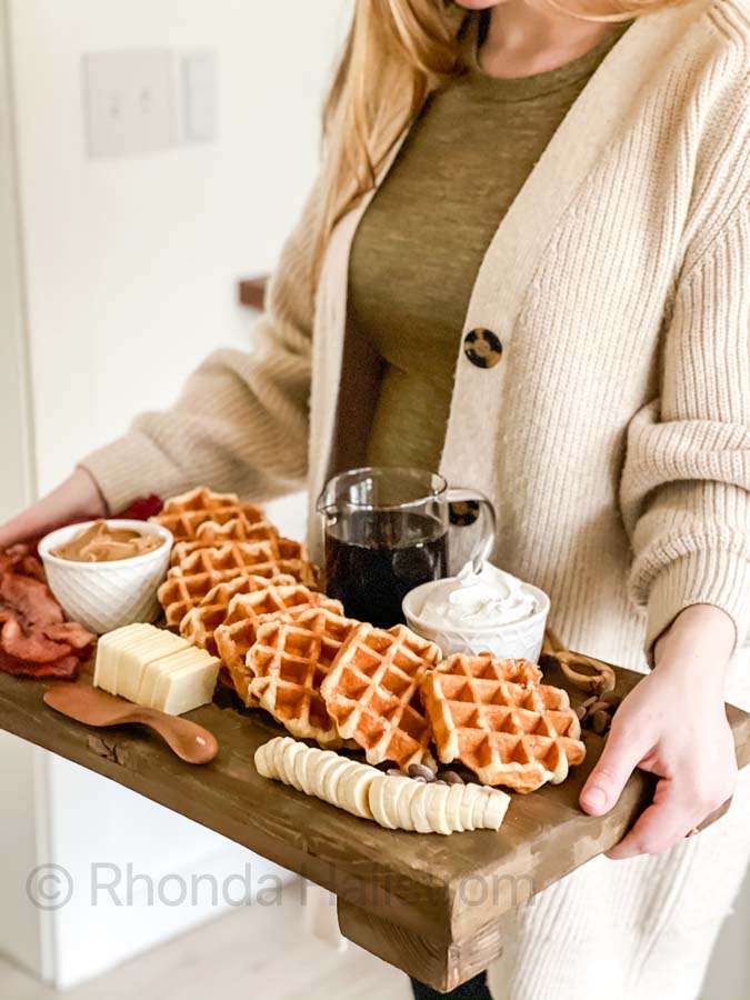 How to Make a Breakfast Charcuterie Board |breakfast board|breakfast for crowds|easy breakfast|breakfast charcuterie board|waffle breakfast|easy waffles|brunch ideas|brunch recipes|easy breakfast ideas|how to make a charcuterie board |HallstromHome