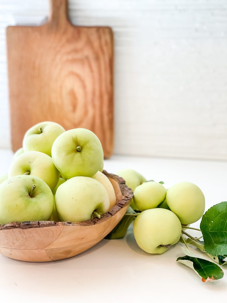 Apple Crumble Crisp / Apple Crumble Recipe With Oats / Apple Crumble Easy / Topping For Apple Crumble / How To Make Apple Crumble / HallstromHome