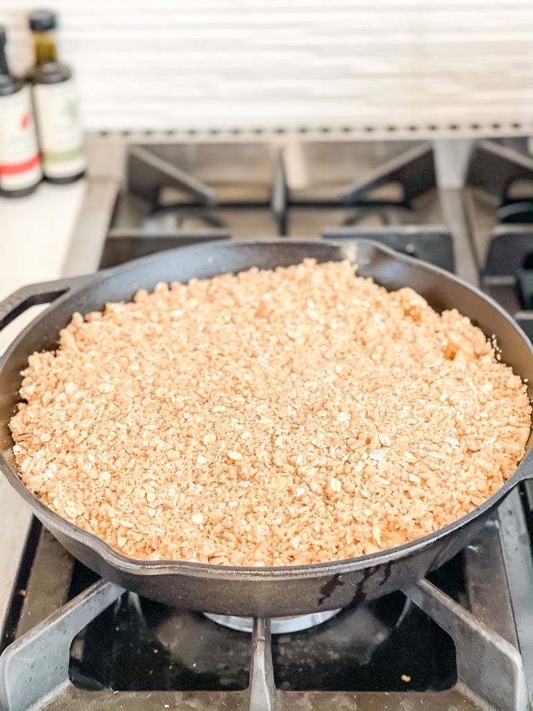 Apple Crumble Crisp / Apple Crumble Recipe With Oats / Apple Crumble Easy / Topping For Apple Crumble / How To Make Apple Crumble / HallstromHome