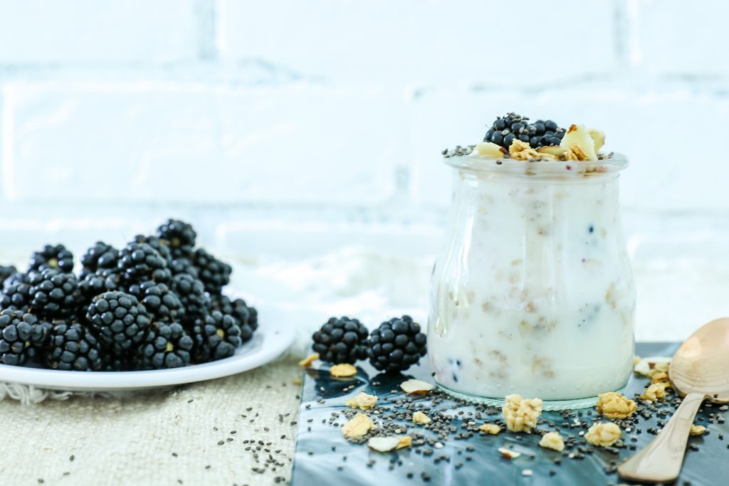 Yogurt Breakfast In A Jar / Yogurt Breakfast Bowl / Greek Yogurt And Granola / Breakfast In A Jar / Yogurt In A Jar / HallstromHome 