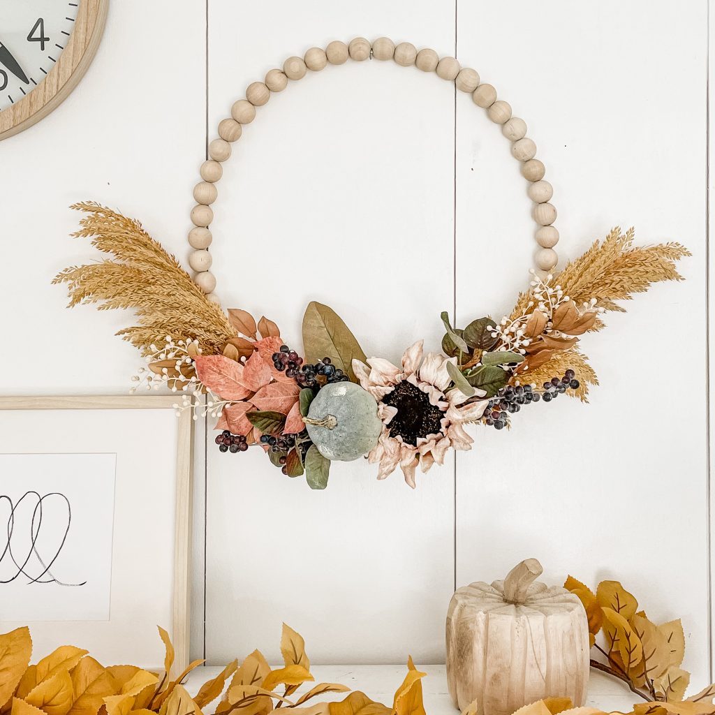 Fall Wreath How To Make / Fall Wreath Ideas DIY / DIY Wreath For Front Door / Fall Wreath DIY / Fall Wreath Making / How To Make Fall Wreath / Fall Wreath For Door / HallstromHome