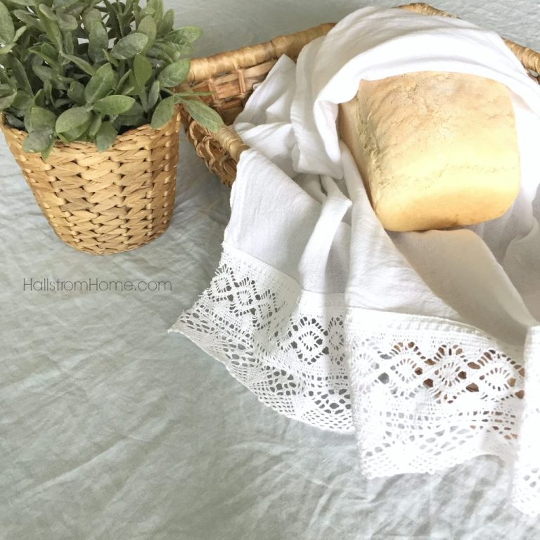 Recipe For Homemade Bread / Homemade Bread Recipe Easy / Homemade Bread Recipe / Best Homemade Bread / Easy Bread Recipe / HallstromHome