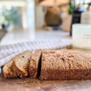 Fluffy banana bread with crumb topping recipe