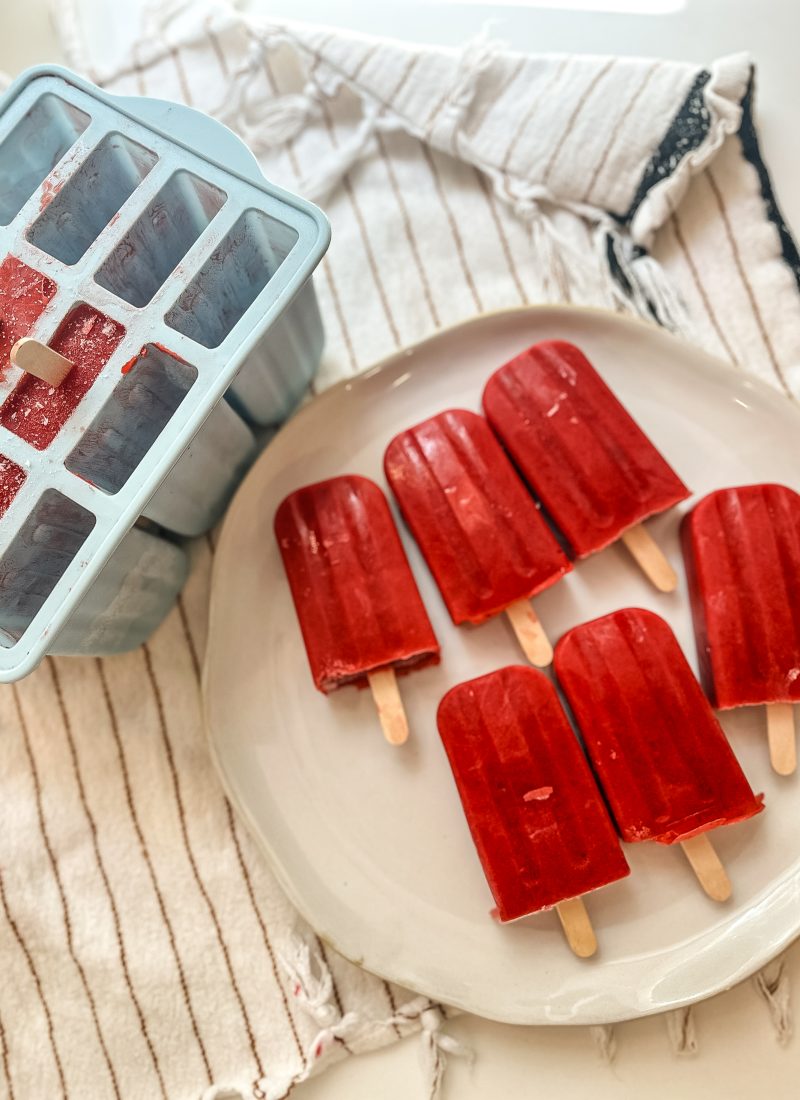 Strawberry Coconut Popsicle/ strawberry popsicle/ summer treat/ summer recipes/ easy recipes/ kids popsicle/ healthy popsicle