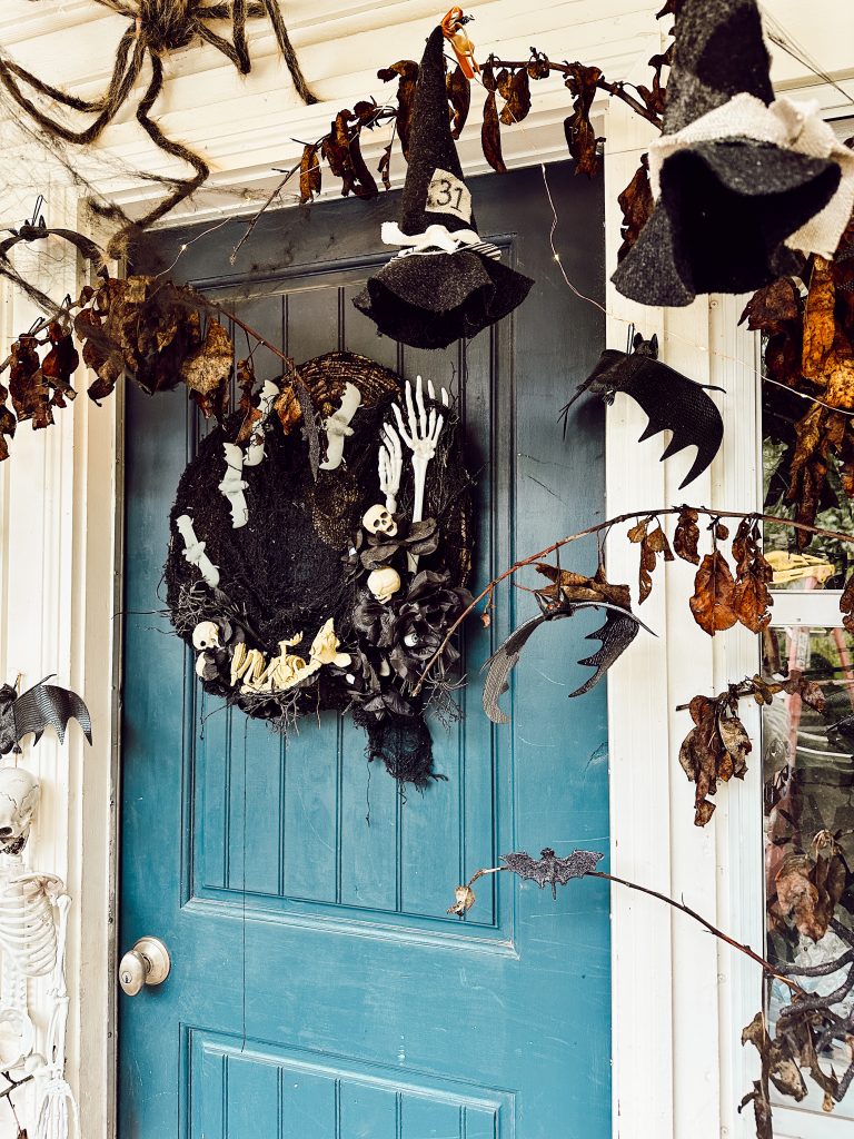 Spooky Halloween Porch/halloween porch/shabby chic halloween/pumpkin decor/creepy halloween/cute halloween/halloween party/party decor/farmhouse halloween/Hallstrom Home