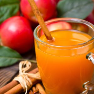 Hot Caramel Apple Cider/apple cider/ fall recipe/drink recipe/apple recipe/Caramel drink/caramel cider/hallstromhome