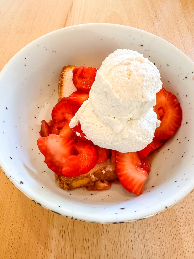 Homemade Strawberry Shortcake/angel food cake/easy recipes/best desserts/strawberry recipes/dessert recipes/hallstromhome